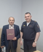 В Кудымкаре полицейские поздравили с 70-летним юбилеем ветерана органов внутренних дел